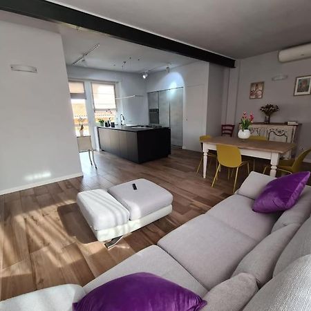 Cuore Di Alba Charming Apartment Exterior photo