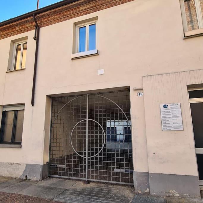Cuore Di Alba Charming Apartment Exterior photo