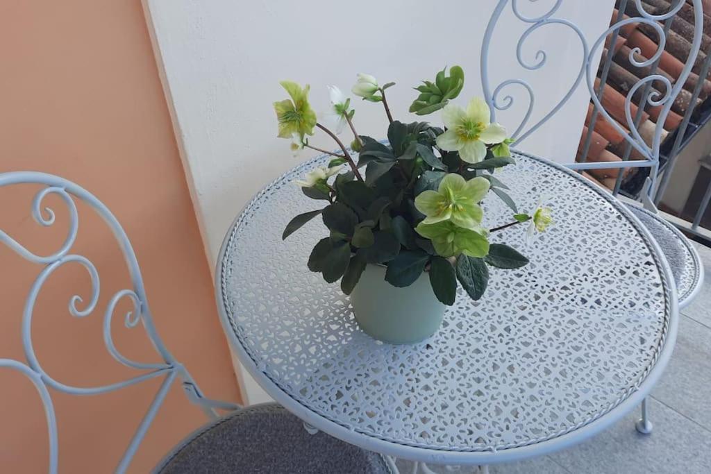 Cuore Di Alba Charming Apartment Exterior photo
